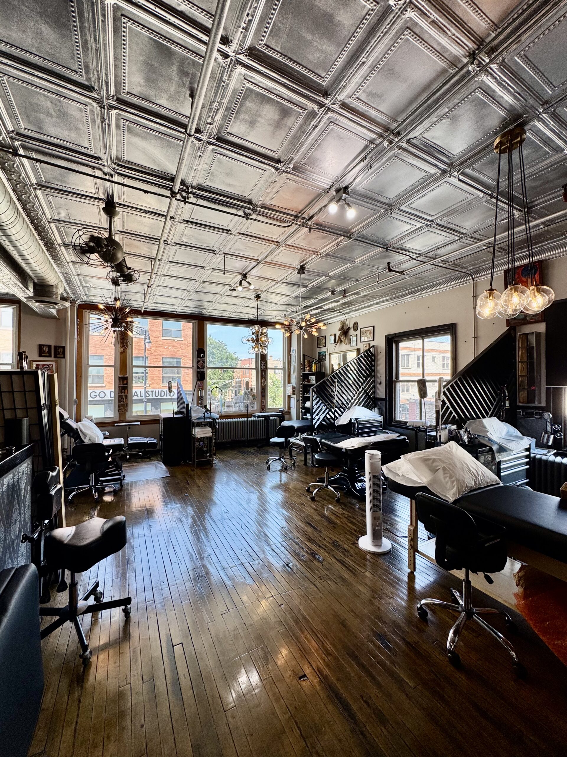 Speakeasy Custom Tattoo- Chicago. IL Award winning Realism tattoo, Japanese Tattoo, Anime Tattoo, Abstract Tattoo, Water Color Tattoo, Fine line tattoo, Black work tattoo, Stained Glass Tattoo