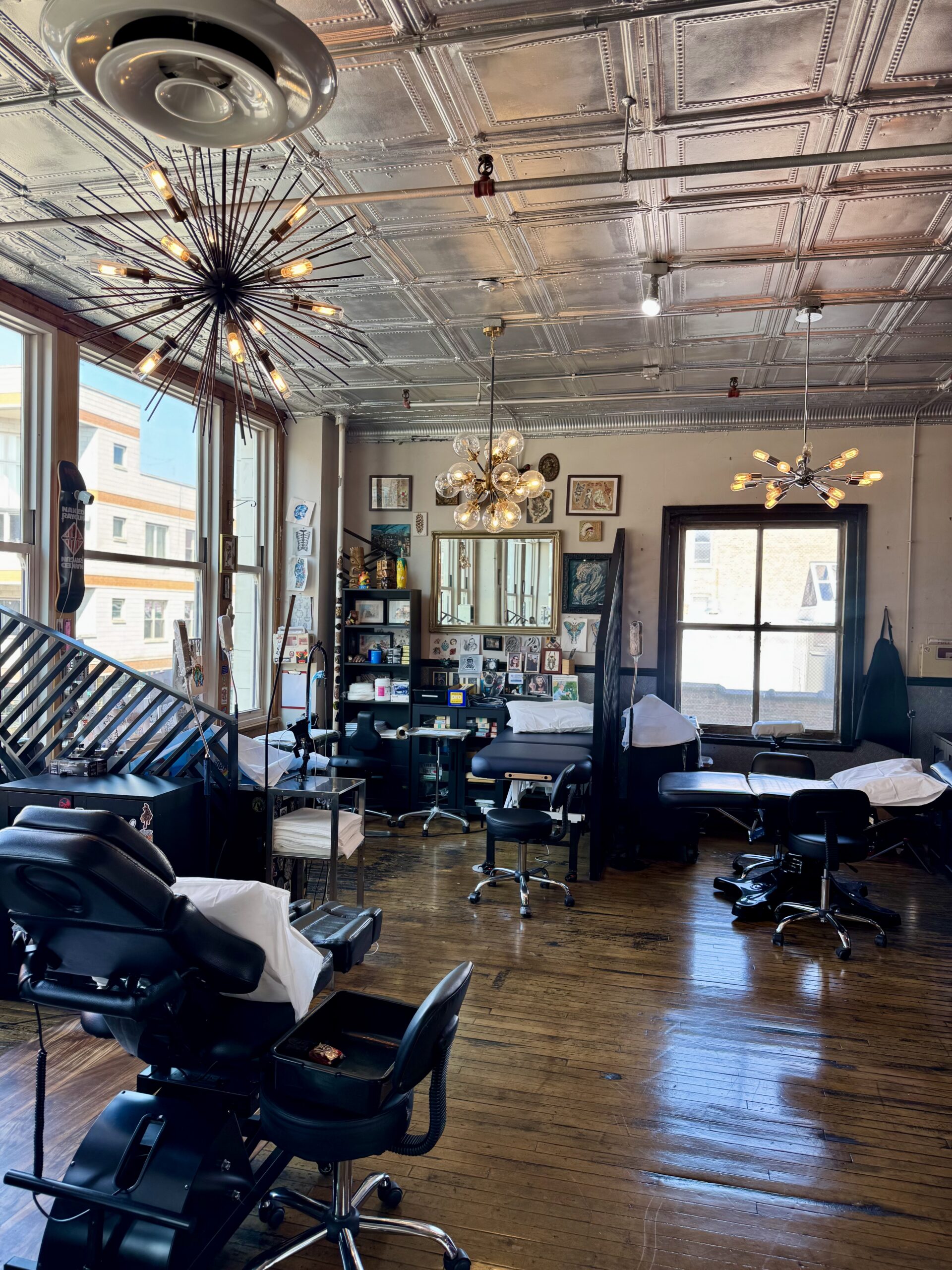 Speakeasy Custom Tattoo- Chicago. IL Award winning Realism tattoo, Japanese Tattoo, Anime Tattoo, Abstract Tattoo, Water Color Tattoo, Fine line tattoo, Black work tattoo, Stained Glass Tattoo